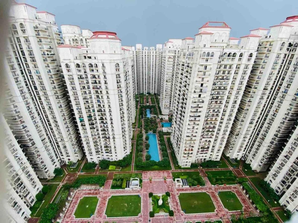 Apartment Elegant In Dlf Capitalgreens West Delhi New Delhi